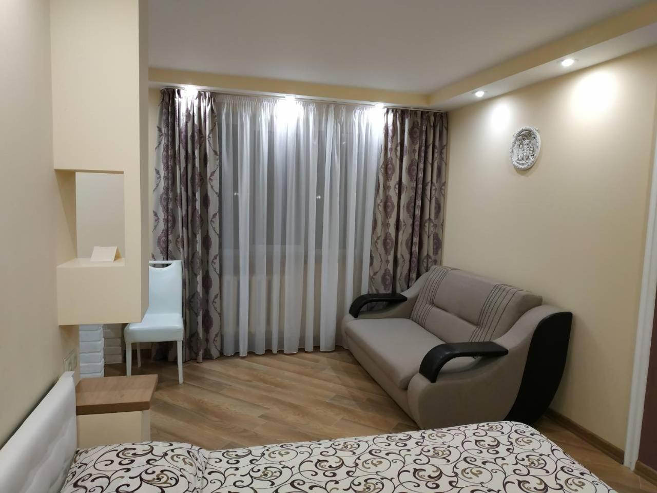 Apartments In The Center Maidan Rivne Luaran gambar